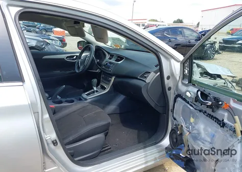 2015 Nissan Sentra S z USA, uszkodzony, nr VIN 3N1AB7AP4FY287685